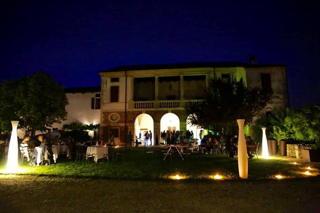 Relais Villa Gozzi B&B Arcugnano Exterior photo